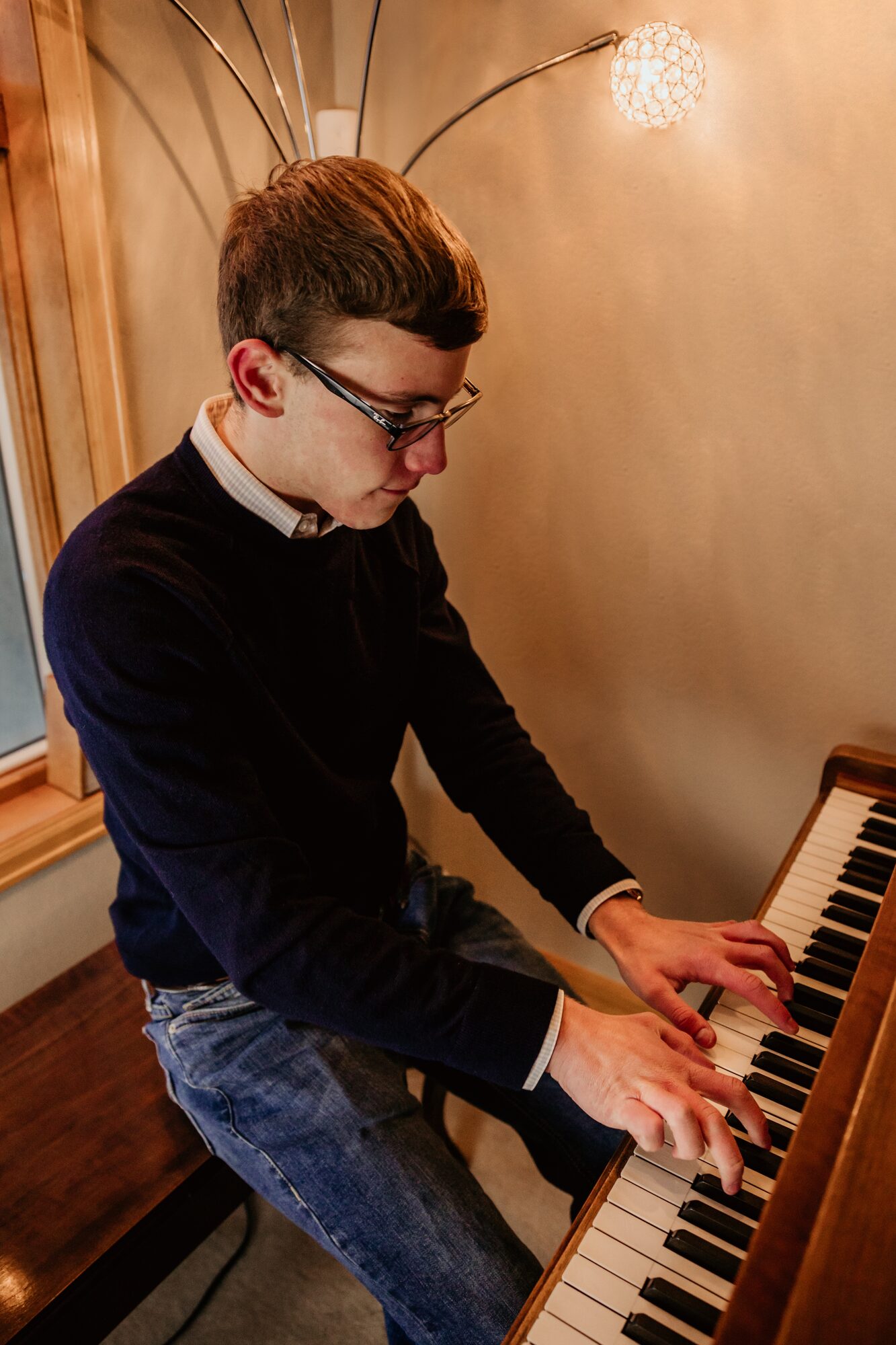 Jacob Citron playing piano, 2023